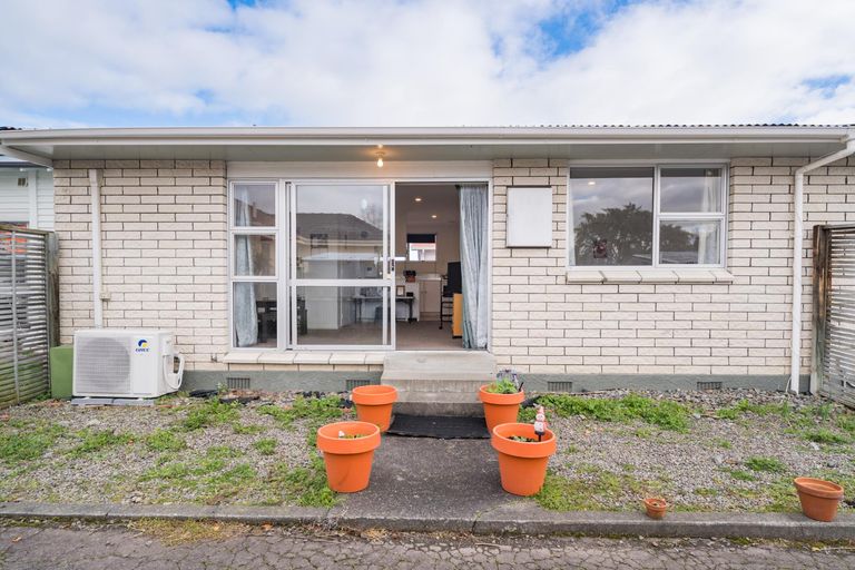 Photo of property in 23/135 Ferguson Street, West End, Palmerston North, 4412