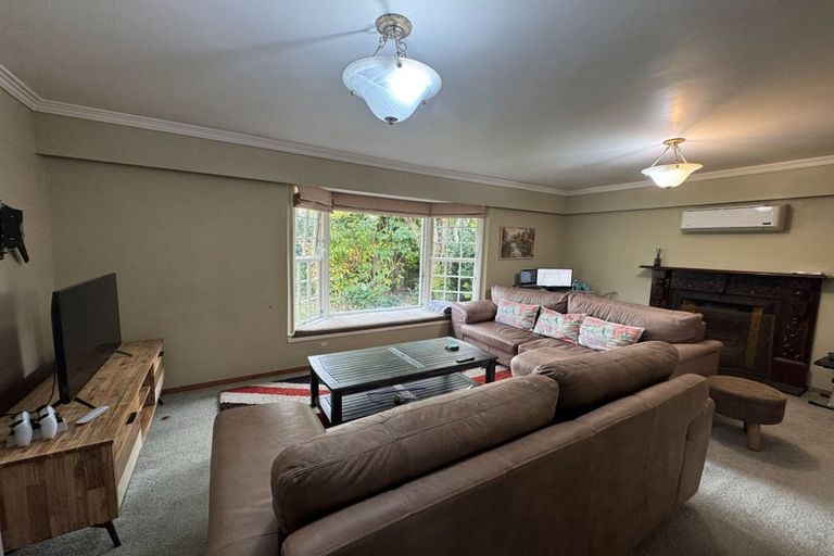 Photo of property in 140 Victoria Avenue, Hokowhitu, Palmerston North, 4410
