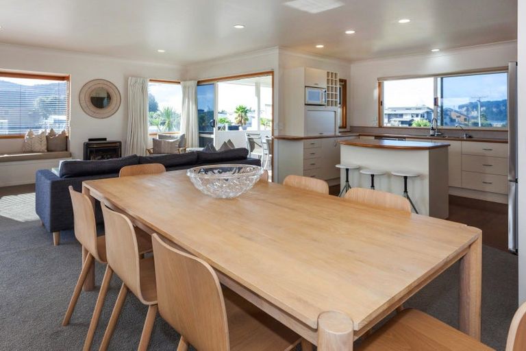 Photo of property in 102 Saint Patricks Row, Whangamata, 3620