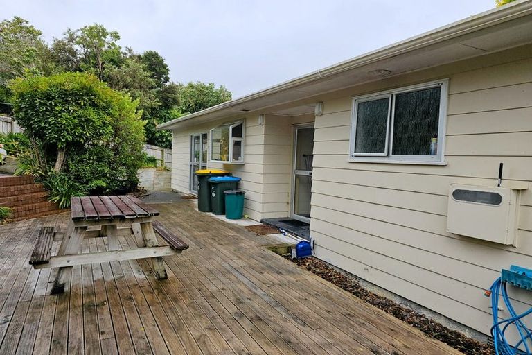 Photo of property in 50 Postgate Drive, Whitby, Porirua, 5024