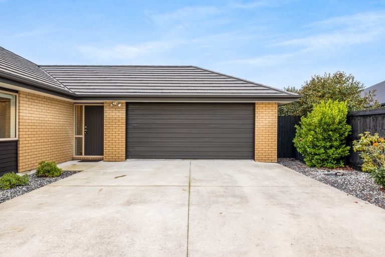 Photo of property in 30 Te Whenu Crescent, Marshland, Christchurch, 8083
