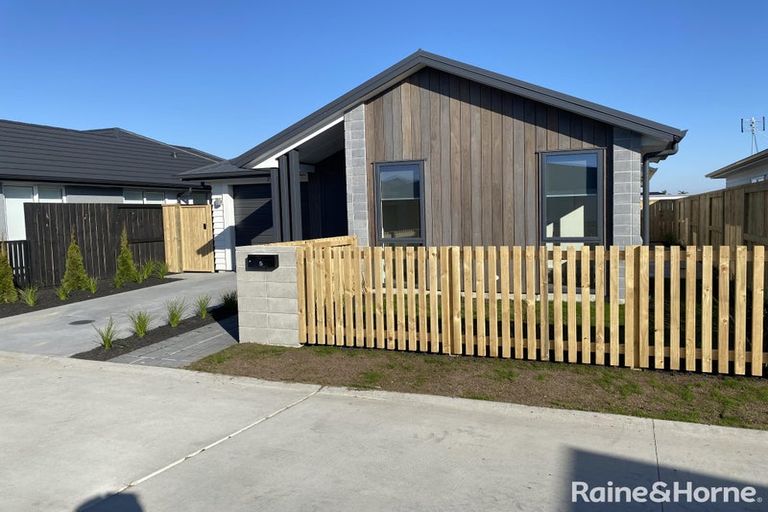 Photo of property in 5 Dexter Way, Papamoa, 3118