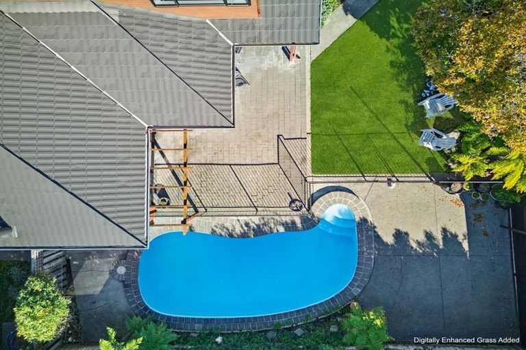 Photo of property in 11 Fern Grove, Taradale, Napier, 4112