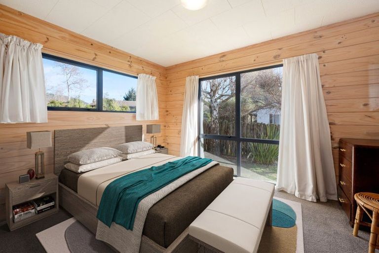 Photo of property in 58 Kinloch Road, Kinloch, Taupo, 3377