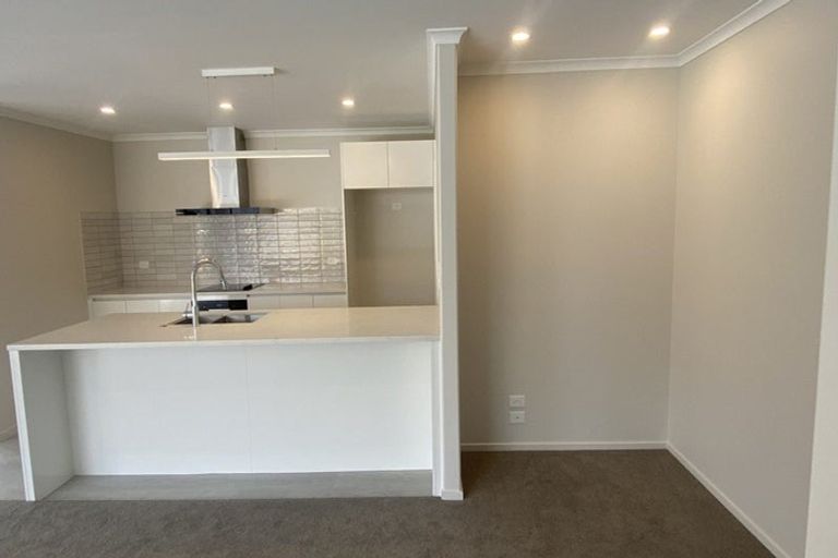 Photo of property in 35a Leathem Crescent, Pokeno, 2402