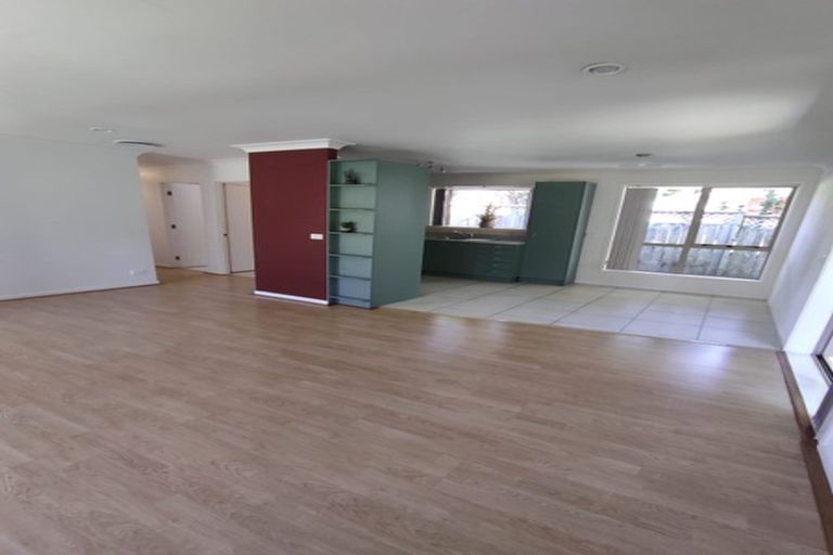 Photo of property in 188a Henderson Valley Road, Henderson, Auckland, 0612