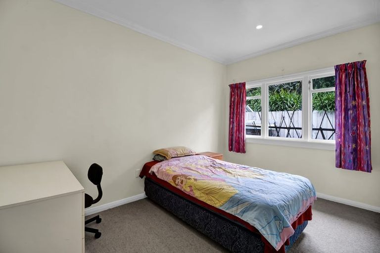 Photo of property in 215 Ngamotu Road, Spotswood, New Plymouth, 4310