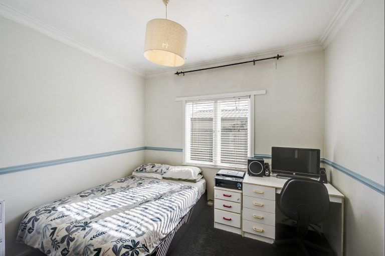 Photo of property in 62 Avenue Road, Greenmeadows, Napier, 4112