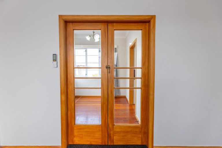 Photo of property in 15 Kauri Street, Roslyn, Palmerston North, 4414