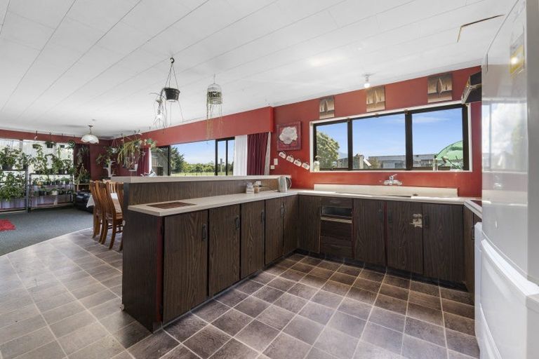 Photo of property in 86 Victoria Street, Kaponga, Hawera, 4679