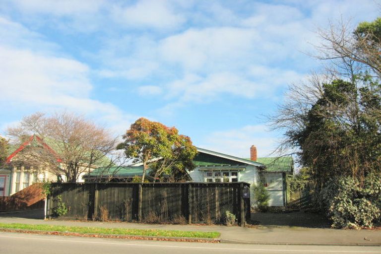 Photo of property in 73 Cranford Street, St Albans, Christchurch, 8014