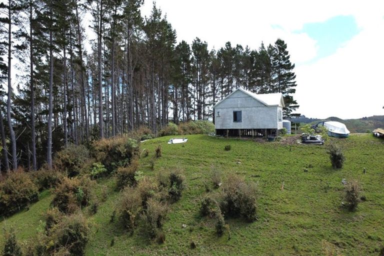 Photo of property in 623 Bickerstaffe Road, Maungaturoto, 0587