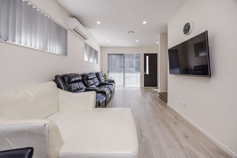 Photo of property in 5/97 Great South Road, Manurewa, Auckland, 2102