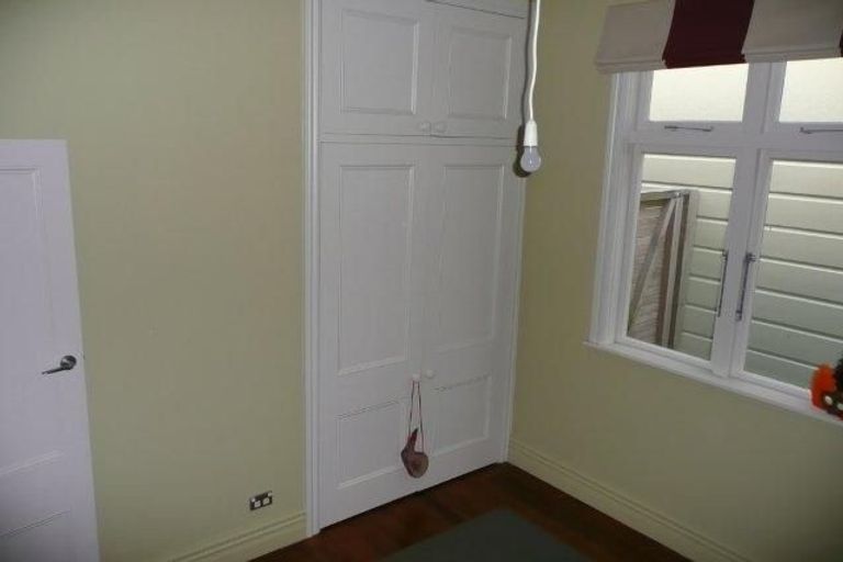 Photo of property in 13 Tainui Terrace, Mount Cook, Wellington, 6021