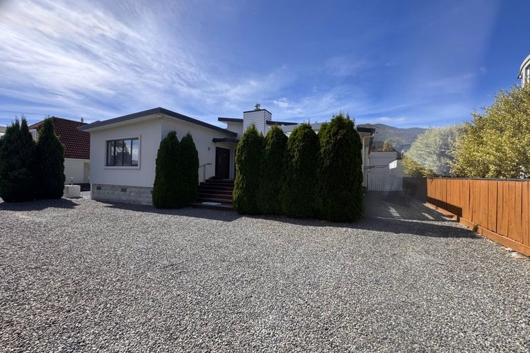 Photo of property in 29 Beach Road, Waikawa, Picton, 7220