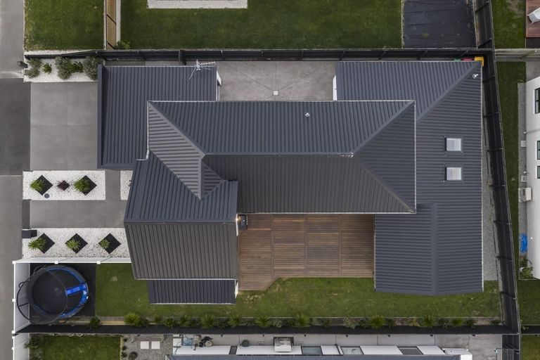 Photo of property in 6 Timara Crescent, Marshland, Christchurch, 8083
