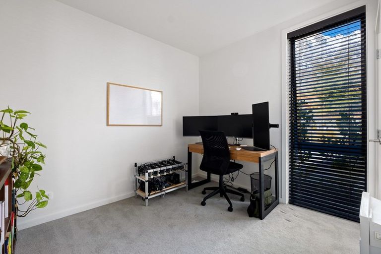 Photo of property in 6 Mckenzies Shute, Jacks Point, Queenstown, 9371