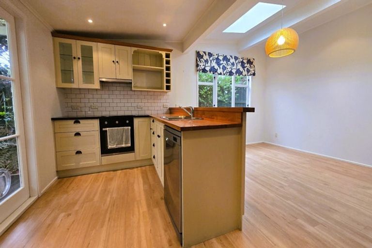 Photo of property in 26 Bay Street, Petone, Lower Hutt, 5012