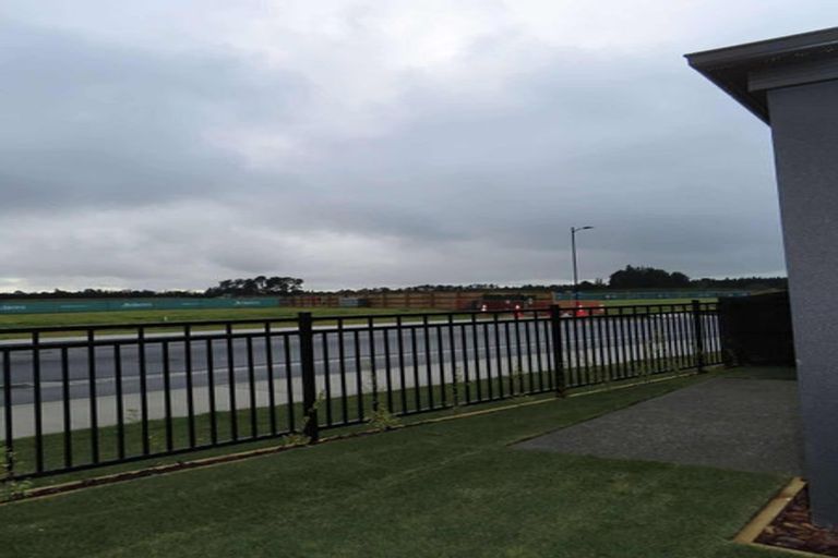 Photo of property in 24 Mcgrath Lane, Rangiora, 7400