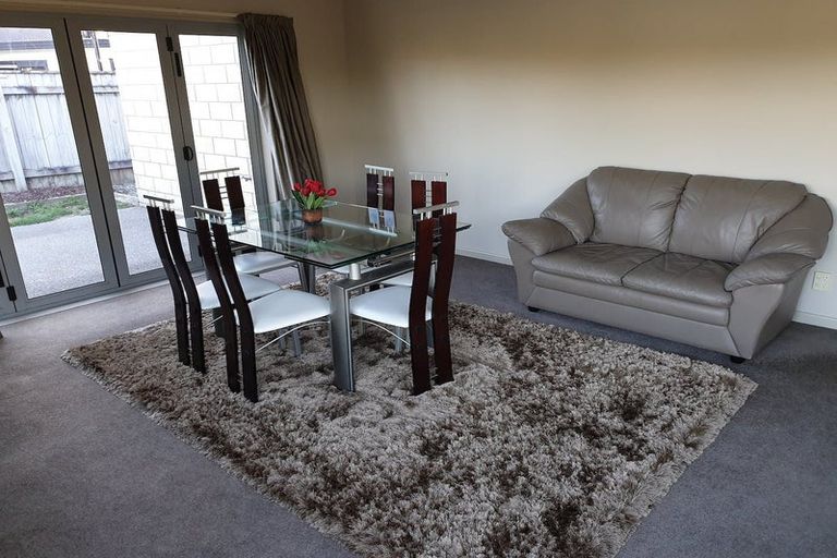 Photo of property in 10 Consort Close, Paraparaumu Beach, Paraparaumu, 5032
