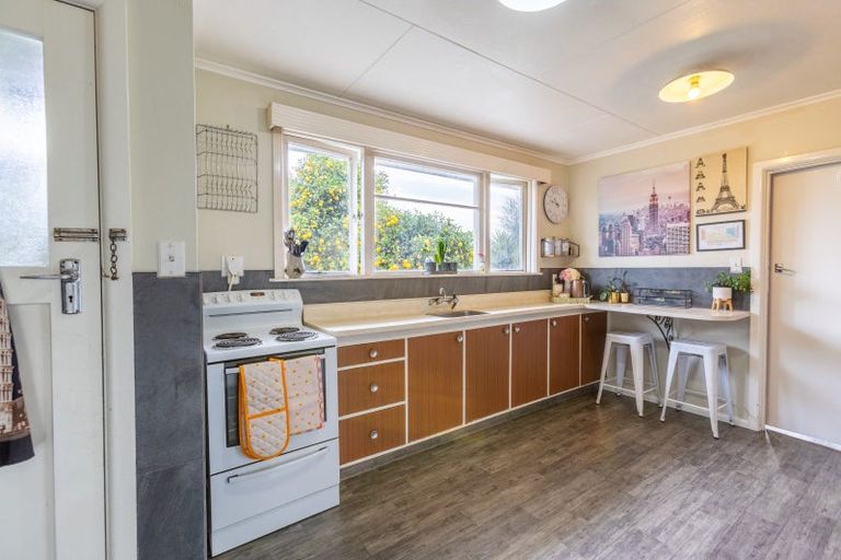 Photo of property in 77 Bledisloe Road, Maraenui, Napier, 4110