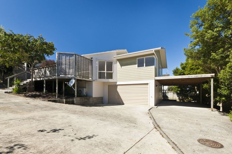 Photo of property in 24 Ridgeway Drive, Te Kamo, Whangarei, 0112