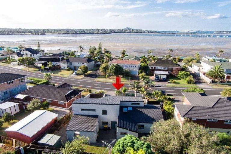Photo of property in 43 Bramley Drive, Farm Cove, Auckland, 2012