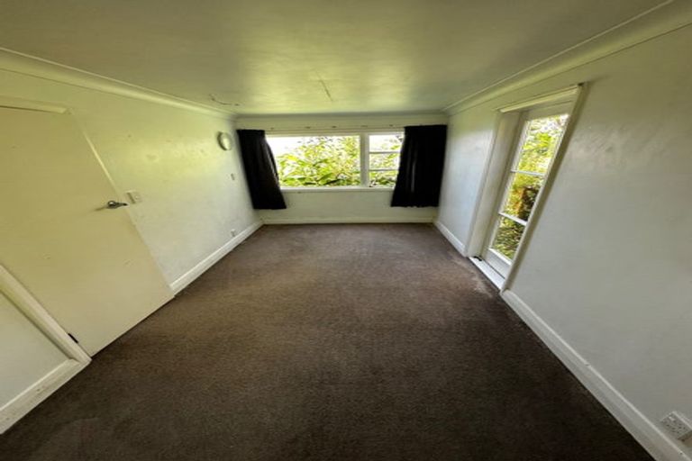 Photo of property in 23 Mitchell Street, Brooklyn, Wellington, 6021