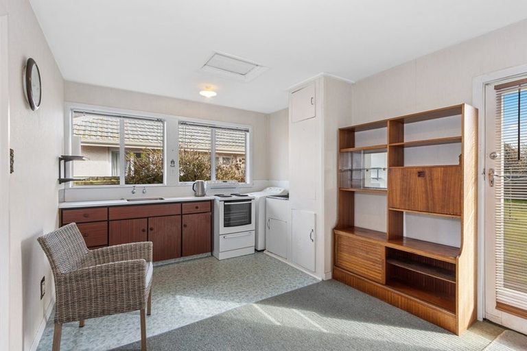Photo of property in 930 Avonside Drive, Avondale, Christchurch, 8061