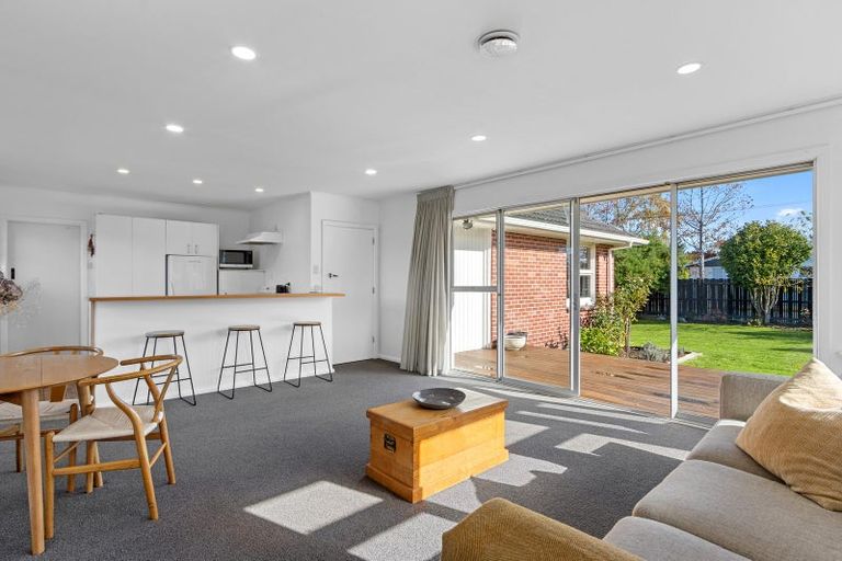 Photo of property in 15 Wingate Street, Redwood, Christchurch, 8051