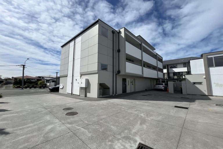 Photo of property in 4/376 Worcester Street, Linwood, Christchurch, 8011