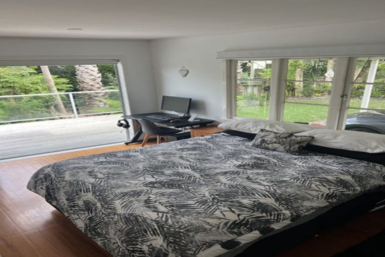 Photo of property in 1/25 Wolsley Avenue, Milford, Auckland, 0620