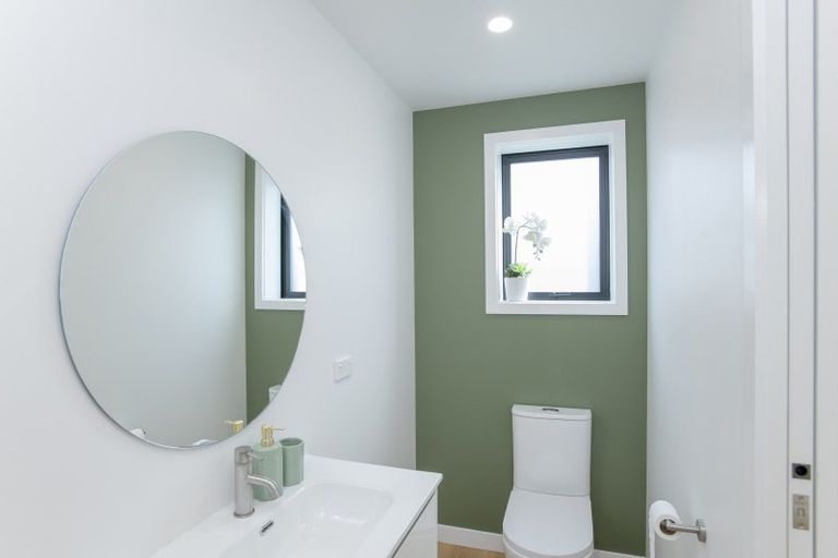 Photo of property in 38 Mangamoteo Street, Lytton West, 4071