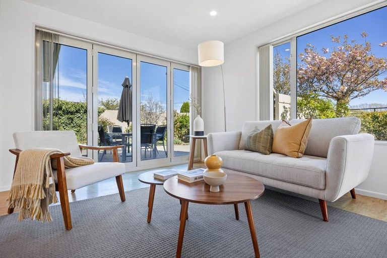 Photo of property in 44 Somerfield Street, Somerfield, Christchurch, 8024