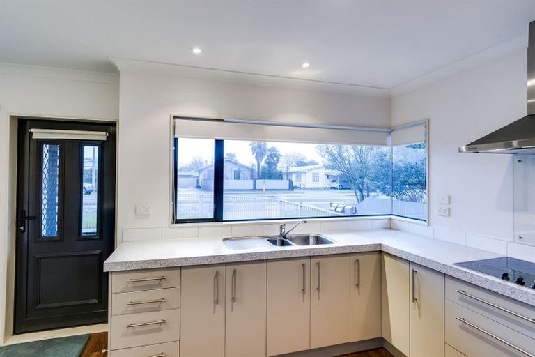 Photo of property in 142a Gloucester Street, Taradale, Napier, 4112