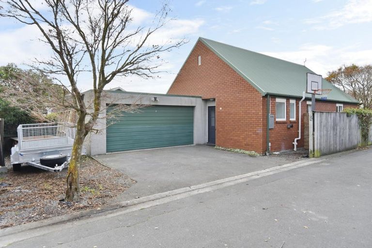 Photo of property in 35 Larch Place, Casebrook, Christchurch, 8051