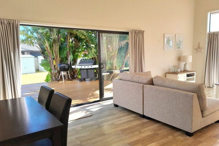 Photo of property in 329 Harbour Drive East, Matarangi, Whitianga, 3592