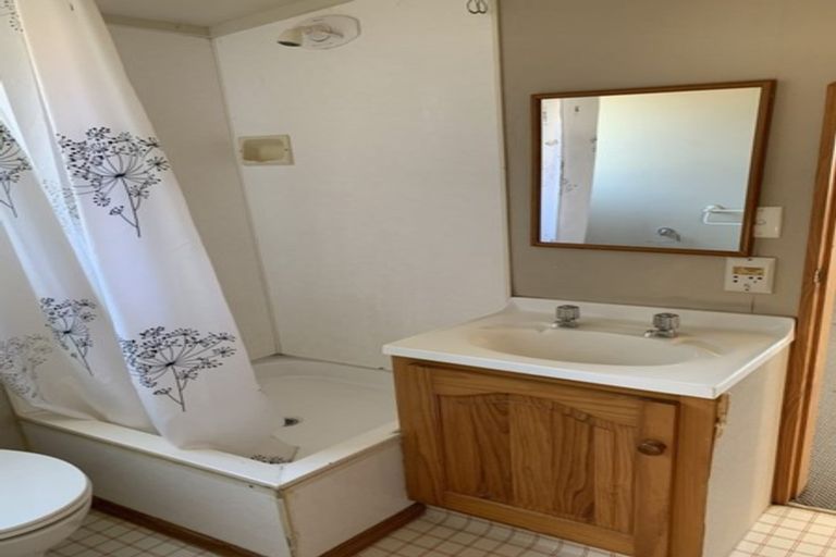 Photo of property in 7 Rangataua Street, Welcome Bay, Tauranga, 3112