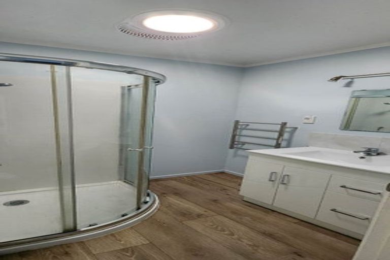 Photo of property in 4/174 Birkdale Road, Birkdale, Auckland, 0626