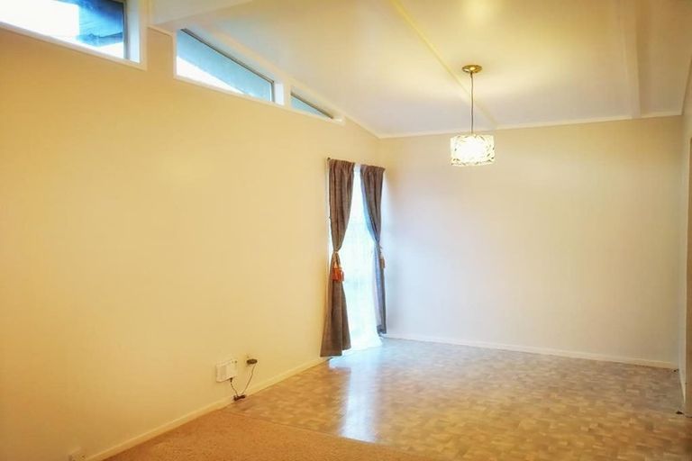 Photo of property in 79 Gardner Avenue, New Lynn, Auckland, 0600