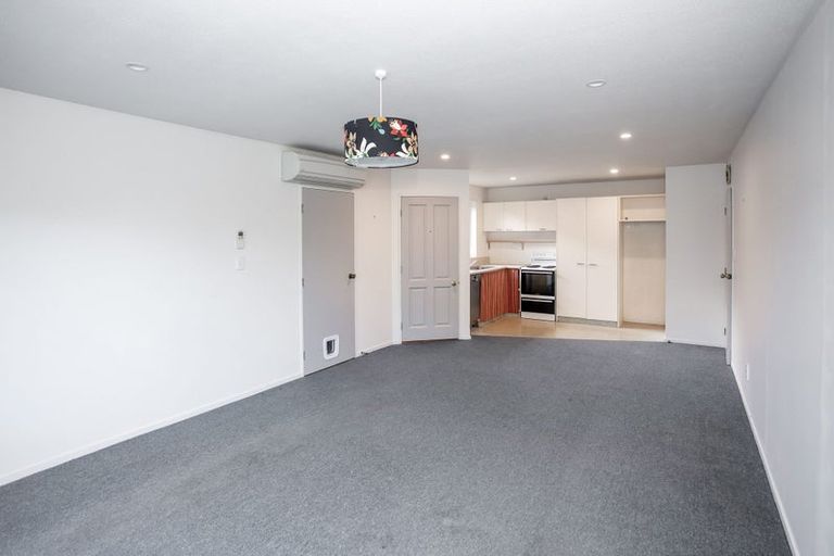 Photo of property in 32 Braddon Street, Addington, Christchurch, 8024