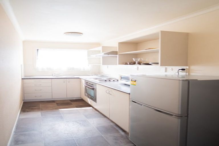 Photo of property in 8 Anzac Parade, Hamilton Central, Hamilton, 3204