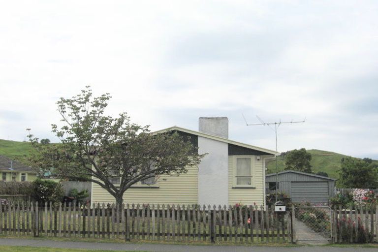 Photo of property in 7 Cavendish Crescent, Outer Kaiti, Gisborne, 4010