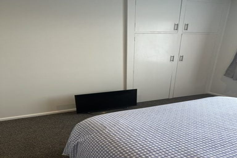 Photo of property in 16 Wingate Street, Redwood, Christchurch, 8051