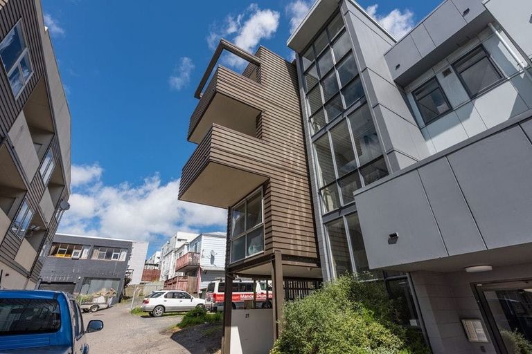 Photo of property in 27u8 Drummond Street, Mount Cook, Wellington, 6021