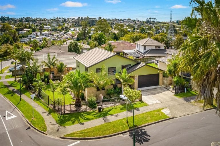 Photo of property in 59a Hewlett Road, Massey, Auckland, 0614