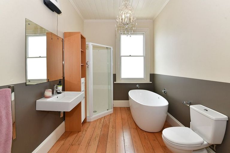 Photo of property in 28 Rata Street, Helensville, 0800