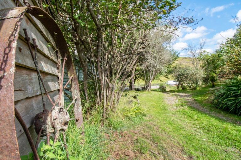 Photo of property in 104 Sandon Road, Feilding, 4702