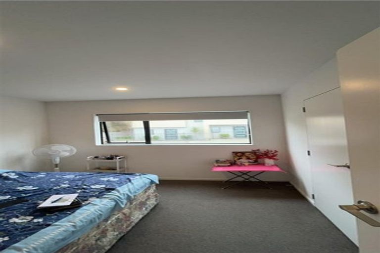 Photo of property in 3/7 South Pacific Place, Henderson, Auckland, 0612
