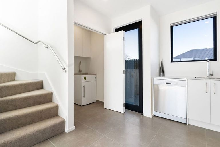 Photo of property in 17a Malaga Crescent, Harewood, Christchurch, 8051